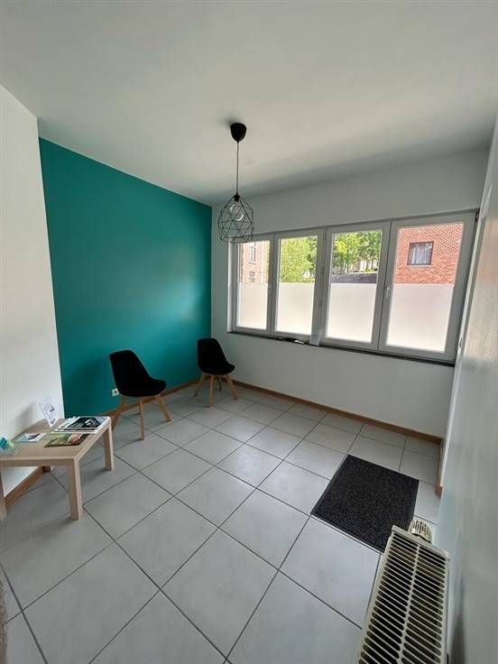 Photo 4 de Surface commerciale A LOUER 35m2 MARCHE-EN-FAMENNE centre-ville