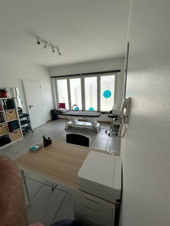 Photo 5 de Surface commerciale A LOUER 35m2 MARCHE-EN-FAMENNE centre-ville