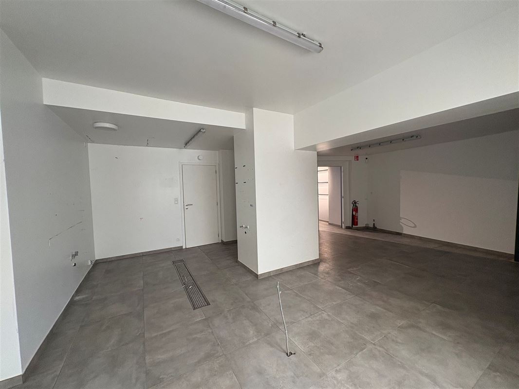 Photo 2 de Surface commerciale A LOUER 90m2 MARCHE-EN-FAMENNE centre-ville