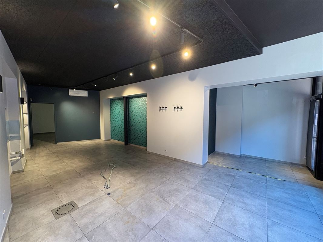 Photo 3 de Surface commerciale A LOUER 90m2 MARCHE-EN-FAMENNE centre-ville