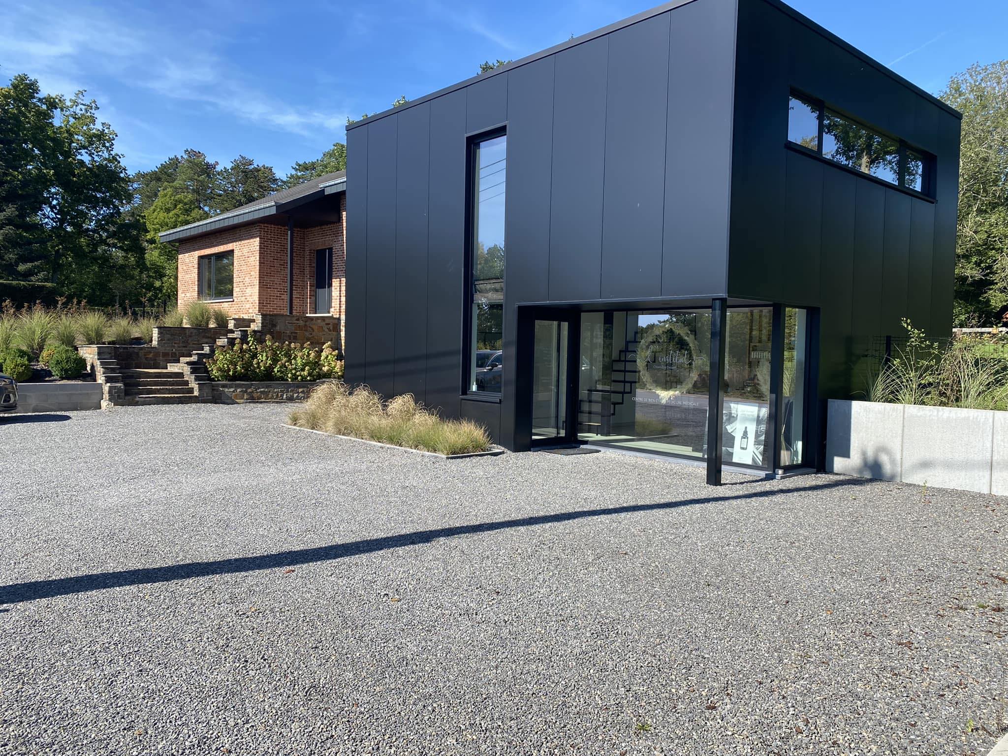 DESERT CHARLOTTE INSTITUT DE BEAUTÉ & PÉDICURE MÉDICALE