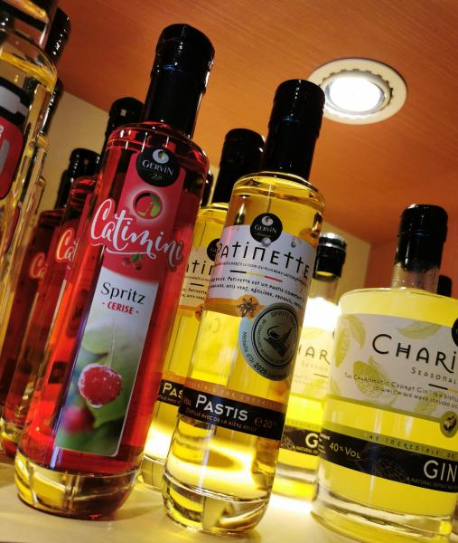 AU BAISER DE MARCHE — 62750f90c7fcb236044060.jpg