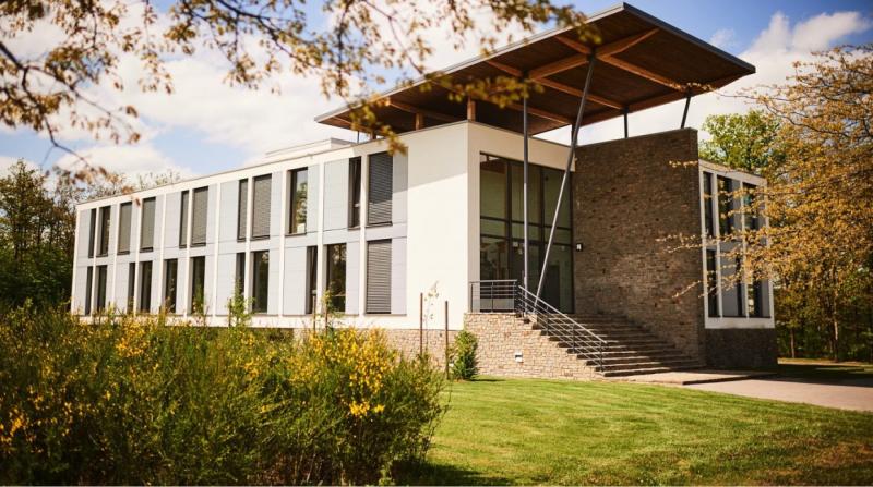 INVEST SUD - ESPACE EN MARCHE — INVEST SUD - ESPACE EN MARCHE