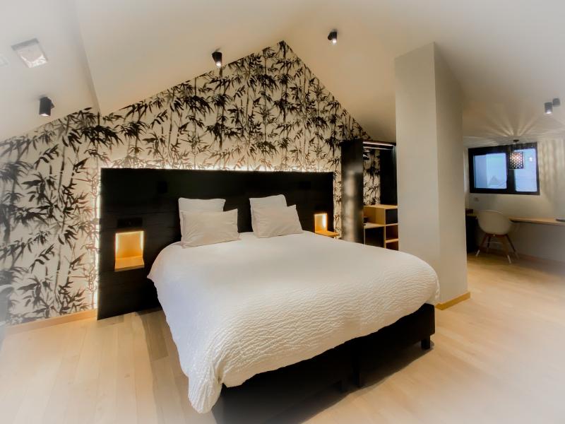 LA GLORIETTE HOTEL — 649be5f51555b488359778.jpg