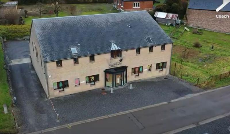 SURFACE COMMERCIALE A LOUER 270M2 MARCHE-EN-FAMENNE — 65151c28b1d4f677267353.jpg