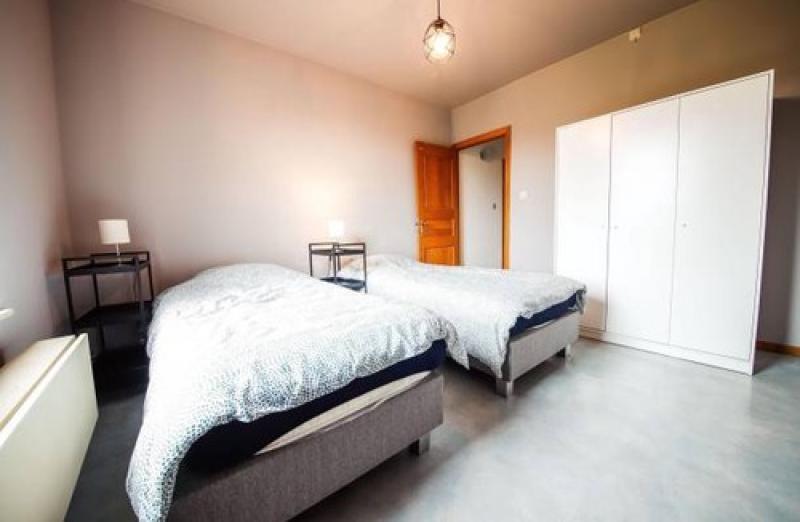 AL VAU — 65c5f8649a3e0808903570.jpg