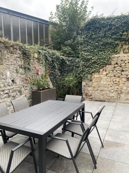 AU TEMPS SUPENDU — 65c62278cd929522888859.jpg