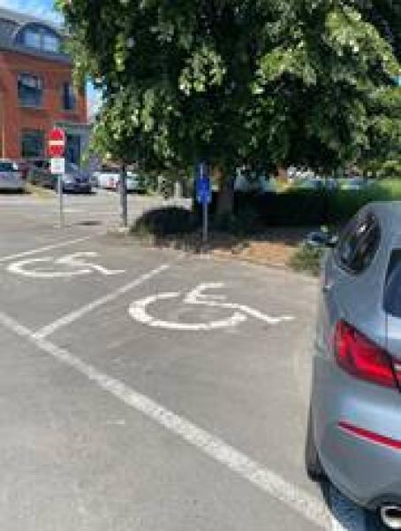 PARKING PMR - PLACE DE L'ETANG (5 PLACES) — 66dea7d713d5c984176439.jpg