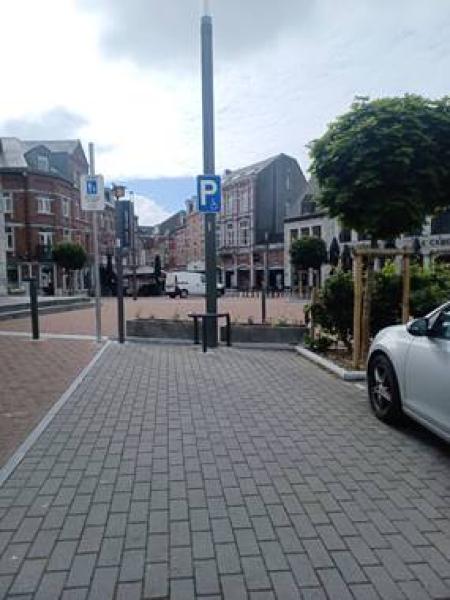 PARKING PMR - PLACE DE L'EGLISE — 66dea84c83b5f145837105.jpg