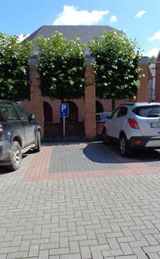 PARKING PMR - RUE DES ARMOIRIES