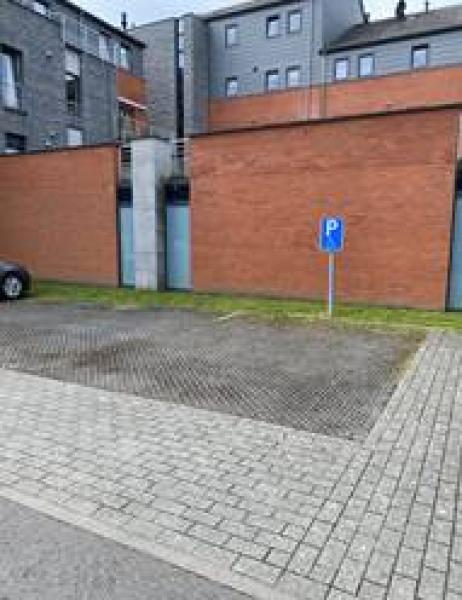 PARKING PMR - TOISON D'OR — 66deba09a37a7297135333.jpg