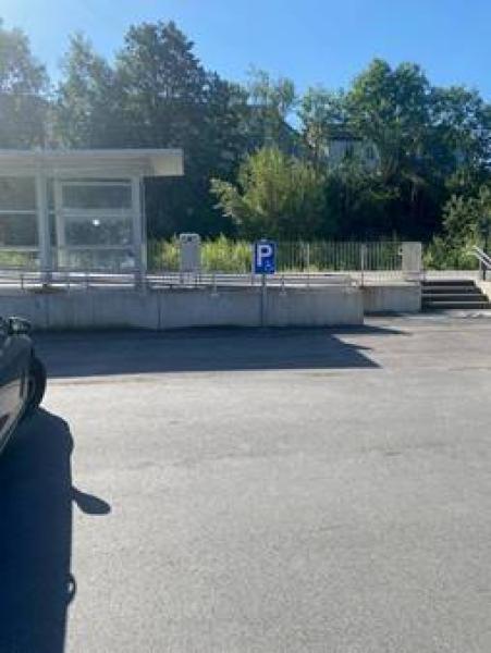 PARKING PMR - GARE DE MARCHE — 66dec0a411a58611280841.jpg