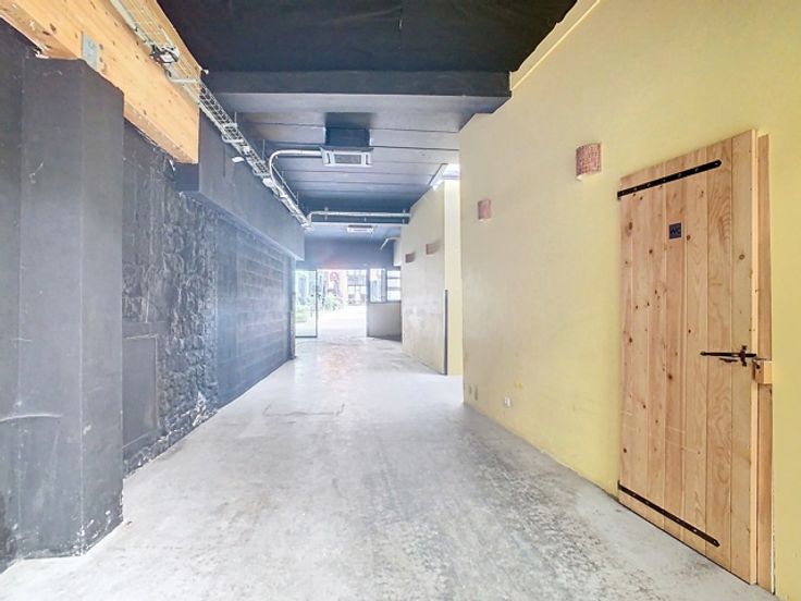 Logo de SURFACE COMMERCIALE A LOUER 360M2 MARCHE-EN-FAMENNE CENTRE-VILLE