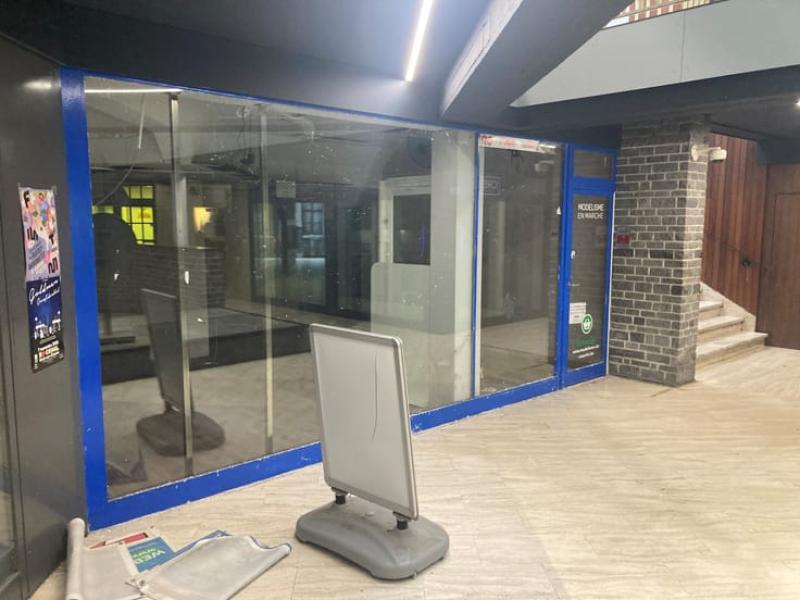 SURFACE COMMERCIALE A VENDRE 52M2 MARCHE-EN-FAMENNE CENTRE-VILLE — 692d5d14b7fe0509438947.jpg