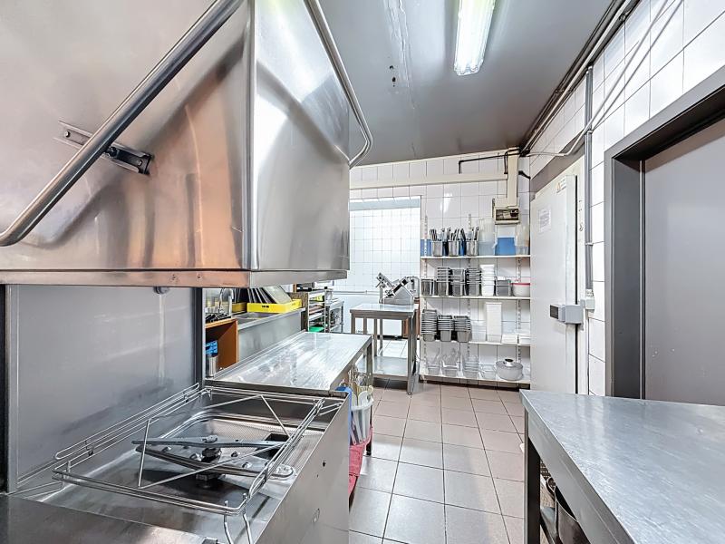 SURFACE COMMERCIALE A VENDRE 365M2 MARCHE-EN-FAMENNE CENTRE-VILLE — 694265c6ec95b759942943.jpg