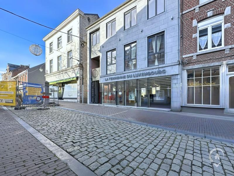 SURFACE COMMERCIALE A VENDRE 84M2 MARCHE-EN-FAMENNE CENTRE-VILLE (IMMEUBLE DE RAPPORT) — 694a421705e0c585258026.jpg