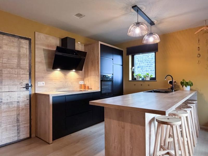 SURFACE COMMERCIALE MIXTE A VENDRE MARCHE-EN-FAMENNE — 01KM538PTS63E6RA7PZ5F303C0.jpg