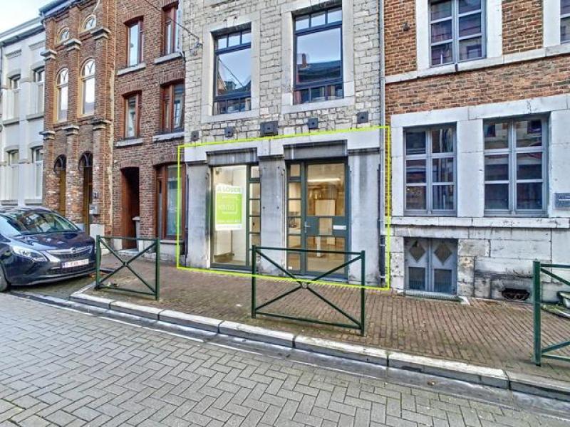 SURFACE COMMERCIALE A LOUER 36M2 MARCHE-EN-FAMENNE CENTRE-VILLE — SURFACE COMMERCIALE A LOUER 36M2 MARCHE-EN-FAMENNE CENTRE-VILLE