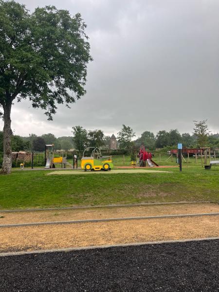 Aire de jeux du village de Waha — Aire de jeux du village de Waha