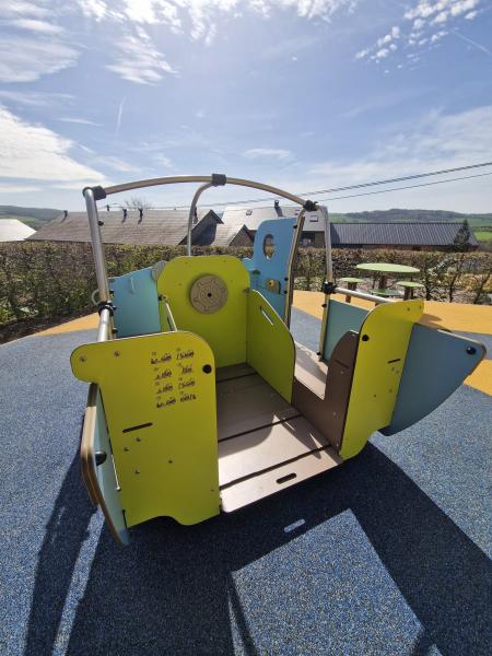 Aire de jeux du village de Grimbièmont — Aire de jeux du village de Grimbièmont