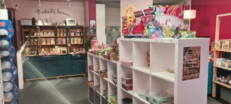 SURFACE COMMERCIALE A LOUER 45m2 MARCHE-EN-FAMENNE CENTRE-VILLE — SURFACE COMMERCIALE A LOUER 45m2 MARCHE-EN-FAMENNE CENTRE-VILLE