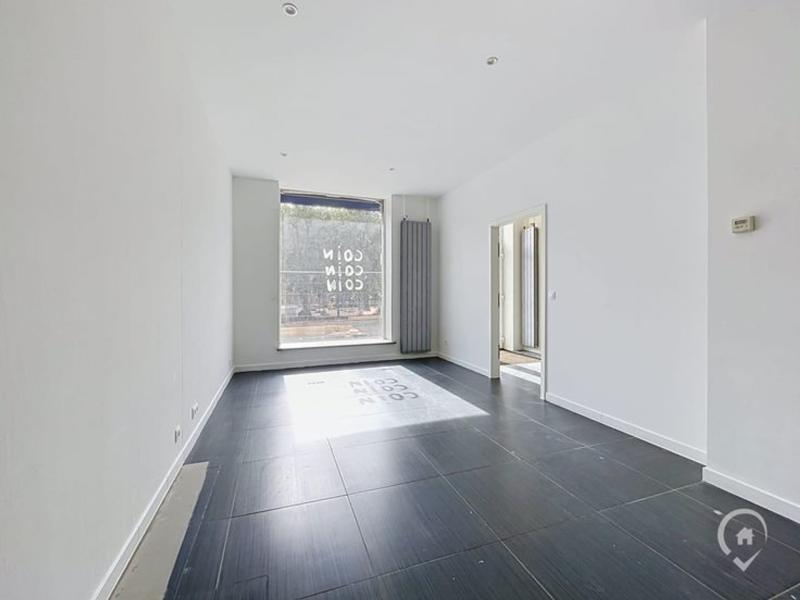 SURFACE COMMERCIALE A LOUER 46m2 MARCHE-EN-FAMENNE CENTRE-VILLE — SURFACE COMMERCIALE A LOUER 46m2 MARCHE-EN-FAMENNE CENTRE-VILLE