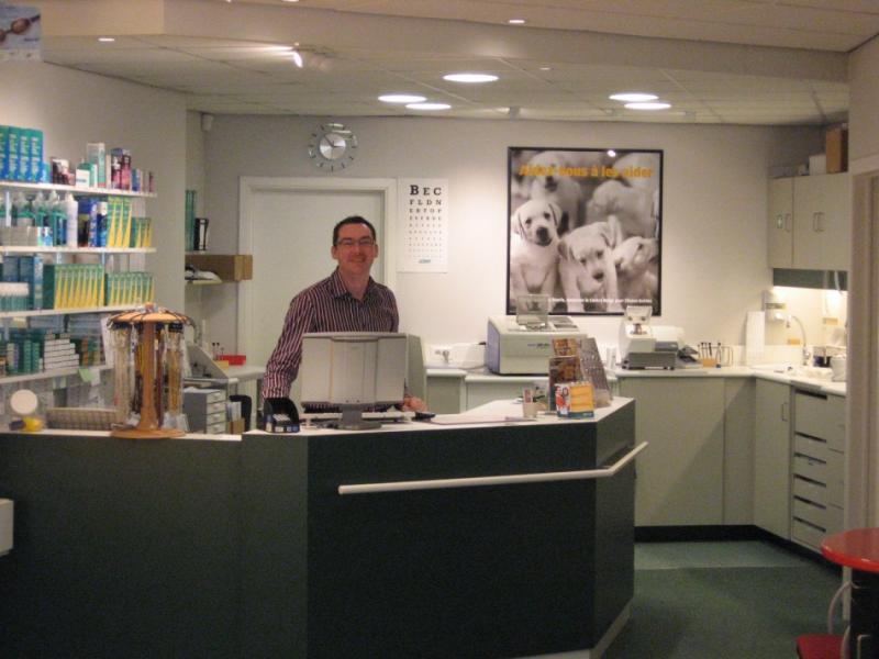 PEARLE OPTICIEN — 2633aca9beabfbf41a12242b0f2ae640.jpg