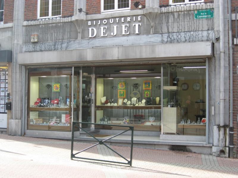 BIJOUTERIE DEJET — b4d6d2fbdbba2d92b44d29db9fd886b7.jpg