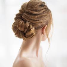 COIFFURE TETE EN L'HAIR