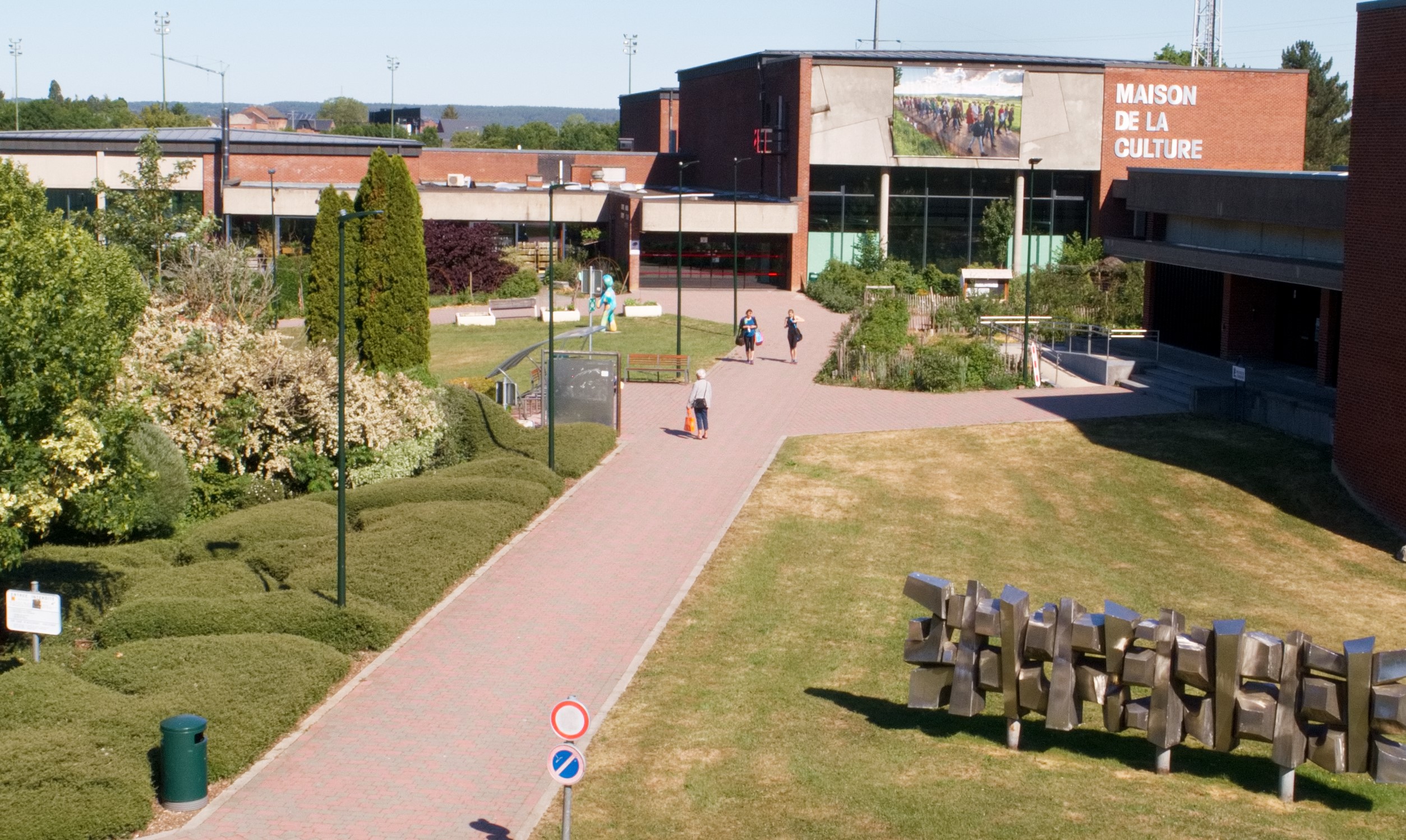 Photo 2 de MCFA (MAISON DE LA CULTURE FAMENNE ARDENNE)