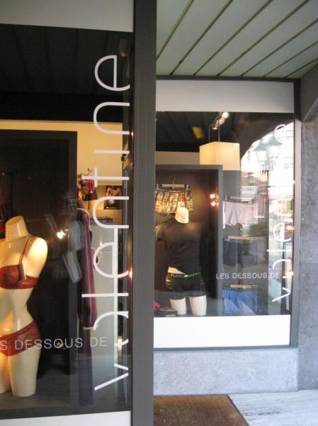 LES DESSOUS DE VALENTINE — 377c338f901f5a8fbf18f37719a8e151.jpg