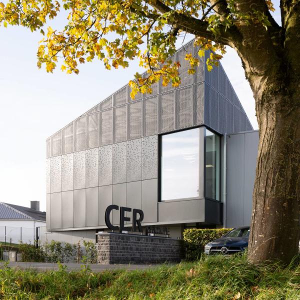 UMAN ARCHITECT SA — 68de3b35ee1ef996855506.jpg