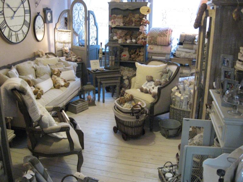 LA DEMEURE DE NOEMIE — 5c66a9ebc2685d278587b239aabf1e4f.jpg