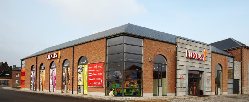 LUXUS — f36ea5fc3e20655d7334378213fcac92.jpg