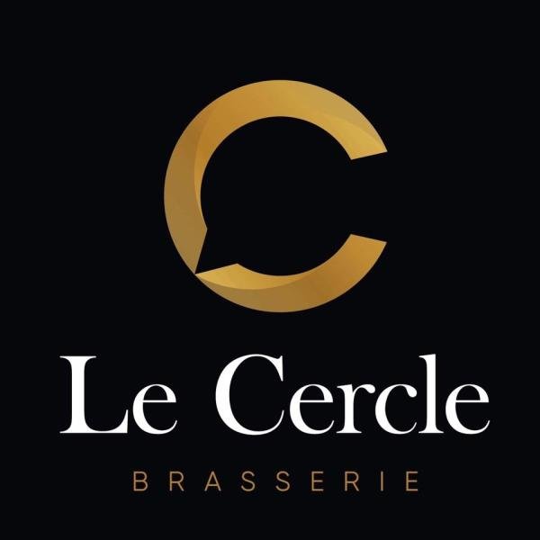 LE CERCLE — Le cercle