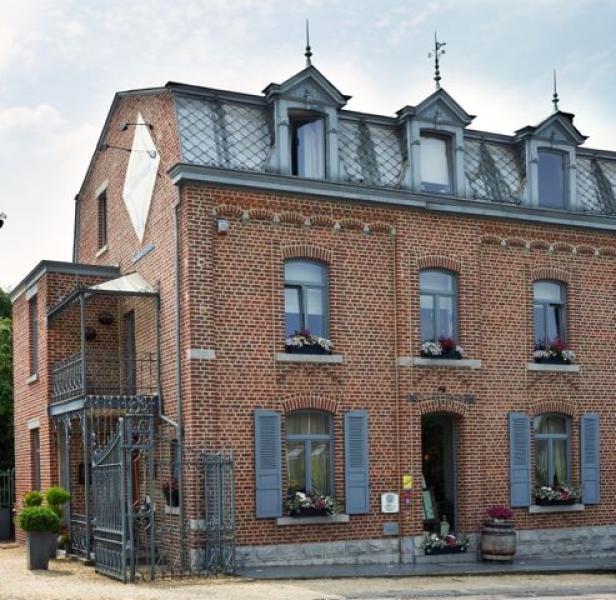 LA GLORIETTE RESTAURANT — 2b95b355ae07999318b2ec66e63ed134.jpg