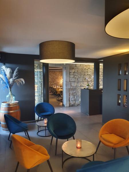 LES 4 SAISONS — 638f1ea51a666876361890.jpg